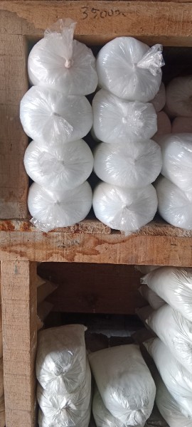 Urea putih