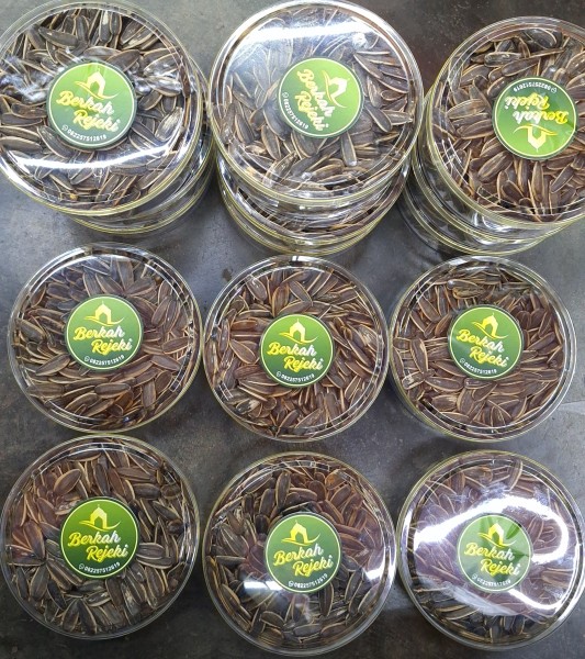 Kwaci toples