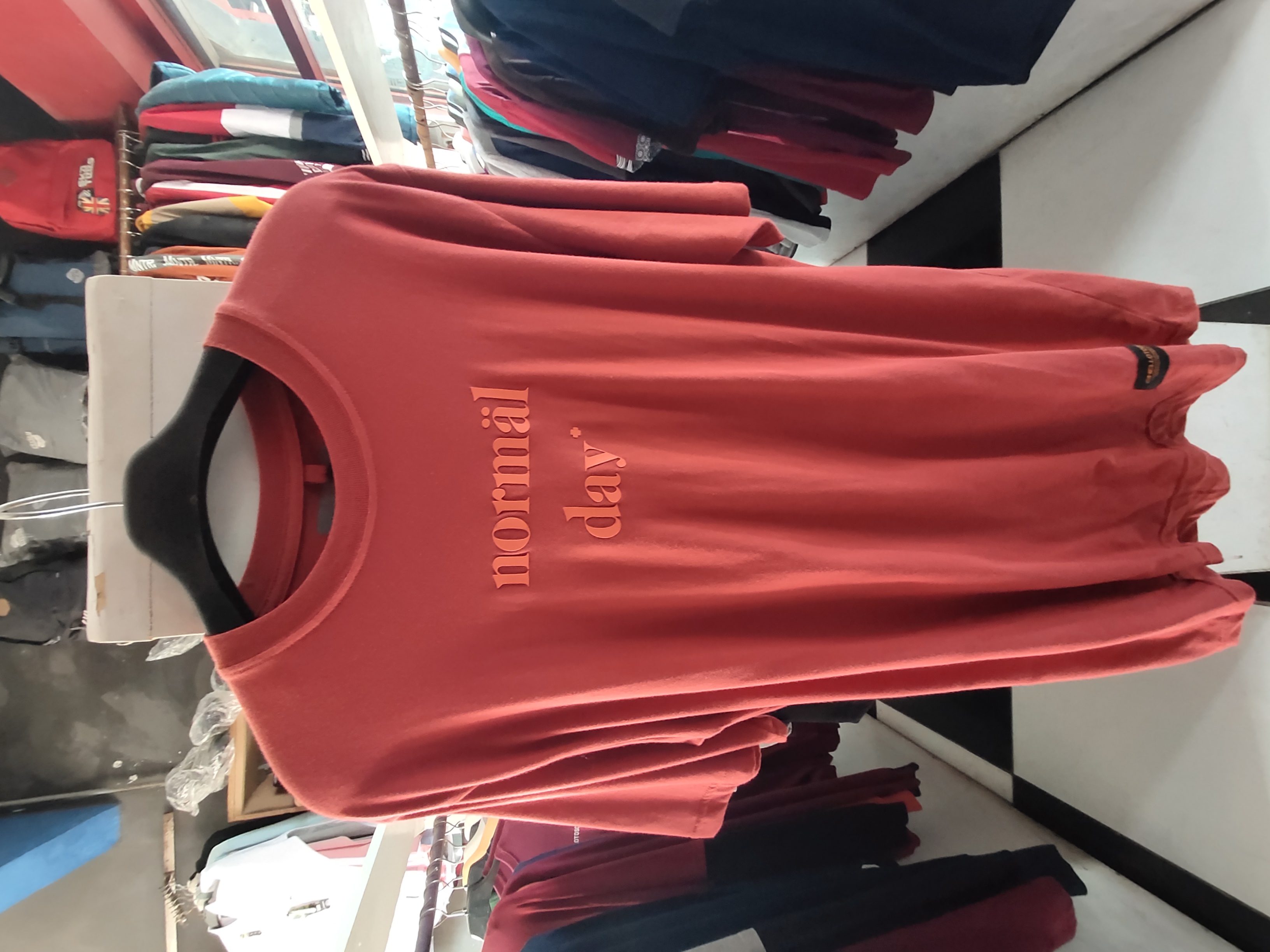 Kaos hello tosca