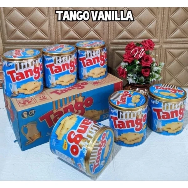 WAFER  TANGGO VANILLA 1 DUS ISI 6 KALENG