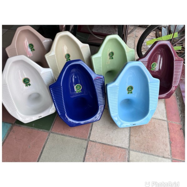 Closet Jongkok Bessbai Warna