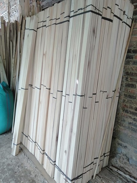 Kayu bahan list