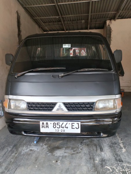 L300