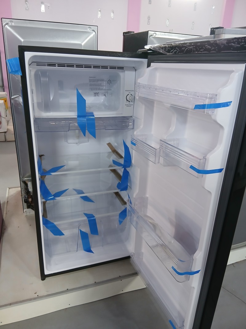 Kulkas Sharp 1 pintu SJX185MGGB