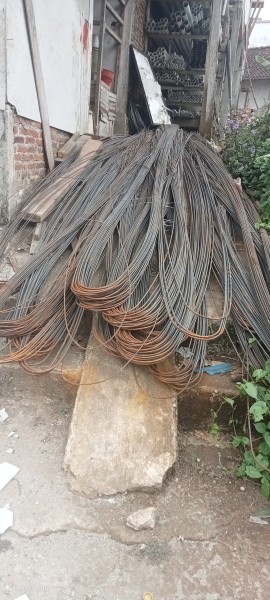 Pipa besi