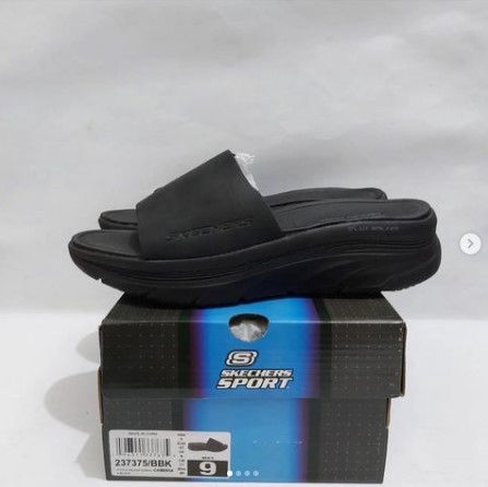 Skechers D’Lux Walker Cambria Sandal - Mono Black (Men) (Sol Empuk) (kulit sapi)